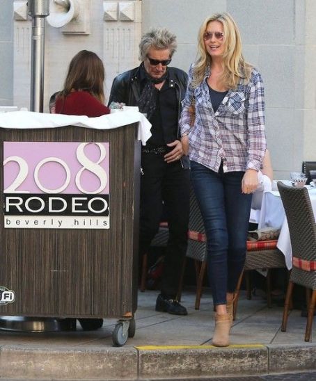 Rod Stewart and Penny Lancaster spotted out for lunch at ...