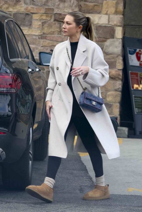 Stassi Schroeder – Seen at Gelson’s grocery shopping in Los Angeles