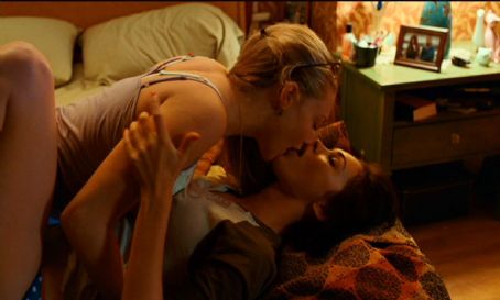 Amanda Seyfried and Megan Fox