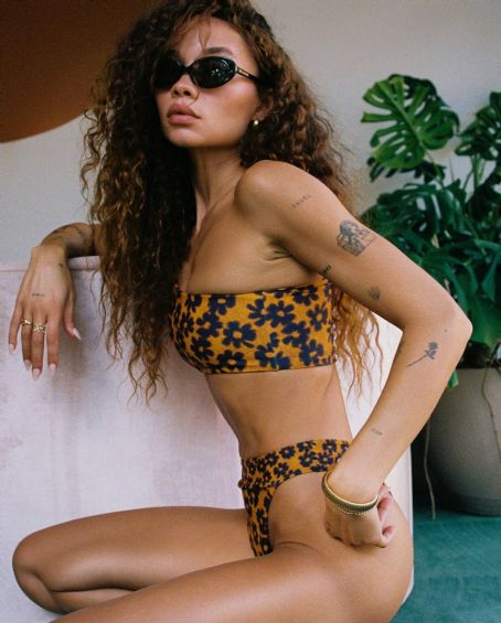 Ashley Moore – Skatie campaign (December 2024)