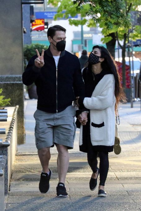 Shay Shariatzadeh – Out for a walk in Vancouver