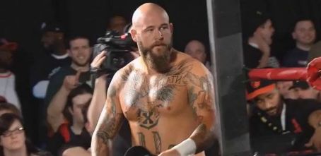 Who is Raymond Rowe dating? Raymond Rowe girlfriend, wife