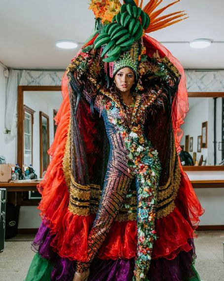 Paola Vergara- Reina Mundial del Banano 2022- National Costume Photoshoot