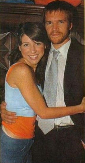 Florencia Bertotti And Juan Navarro Juan Gil Navarro Picture 18086080 287 X 548 Fanpix Net