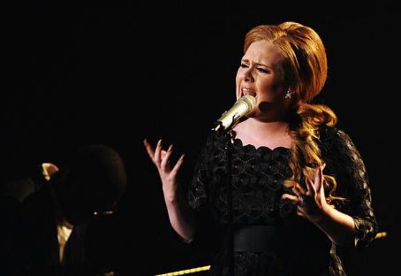 Adele - 2011 MTV Video Music Awards - Show