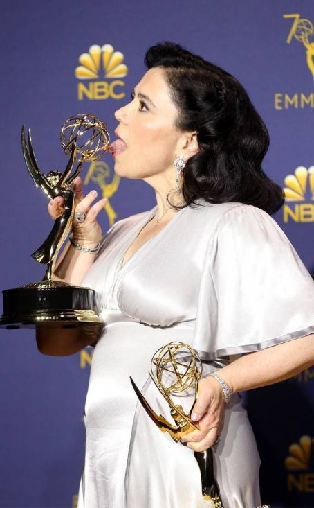 Hot alex borstein