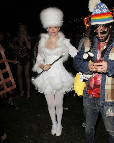 Rose McGowan: attend a Halloween costume party at the Hollywood Forever ...