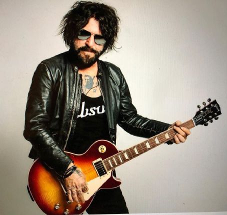 Tracii Guns