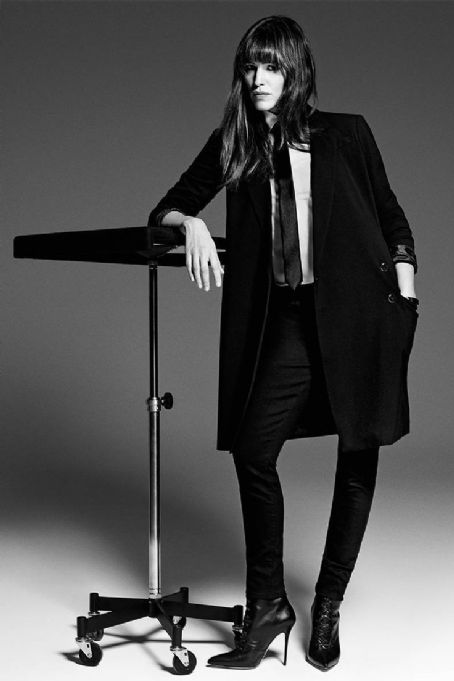 Jennifer Garner - Elle Magazine Pictorial [United States] (November 2014)