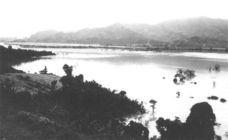Mapanuepe Lake