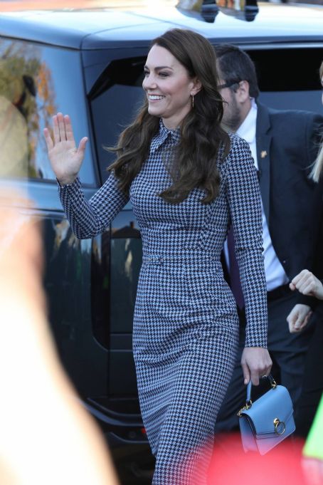 Who is Catherine Duchess of Cambridge dating? Catherine Duchess of ...