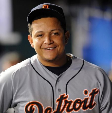 Who is Miguel Cabrera dating? Miguel Cabrera girlfriend, wife