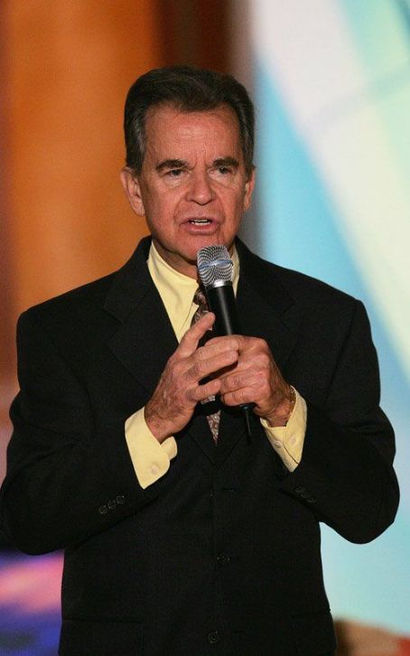 Dick Clark Passes Away at Age 82