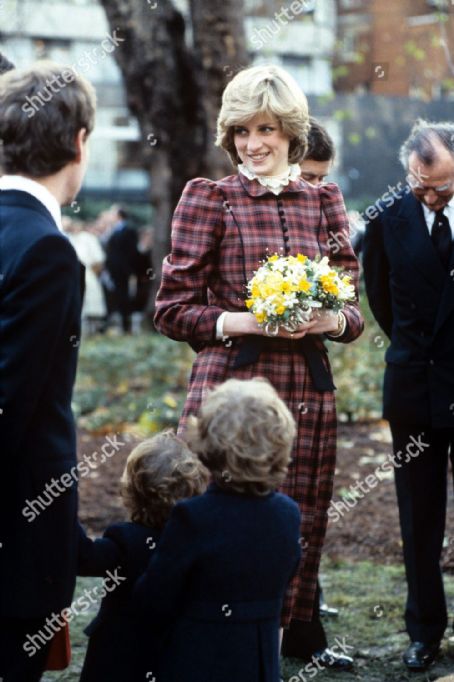 Princess Diana taking part in a tree planting ceremony in Hyde Park ...