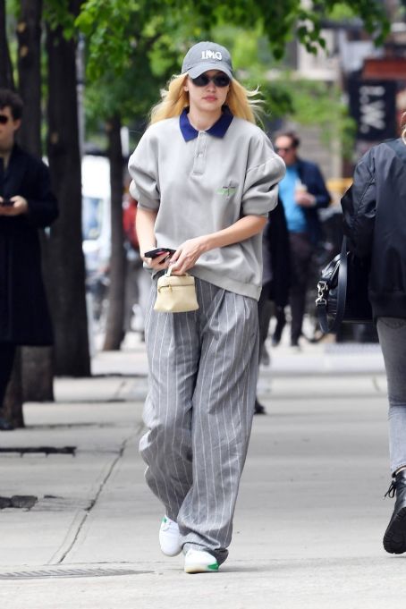 Gigi Hadid – Seen while out in New York