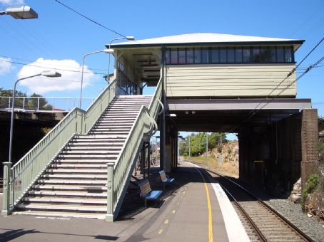 Dulwich Hill railway station