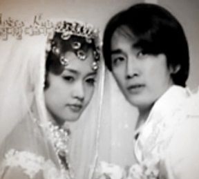 Seung-heon Song and Sung Yu Ri