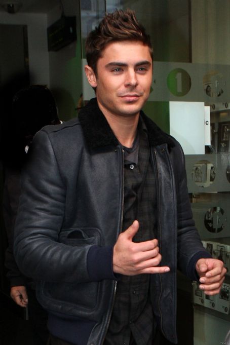 Zac Efron Out And About In London Famousfix