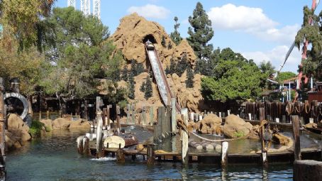 Timber Mountain Log Ride