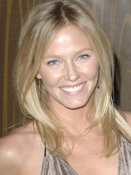 Kelli Giddish