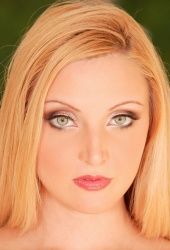 Ariel Summers