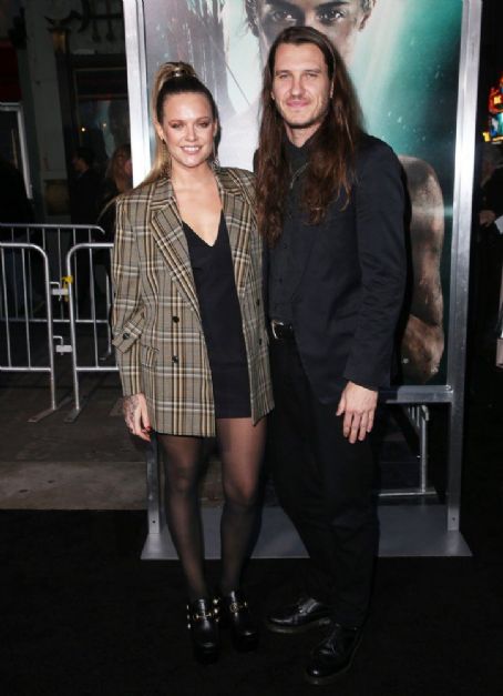 Who is Tove Lo dating? Tove Lo boyfriend, husband