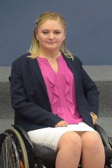 Claudia Anaya Mota
