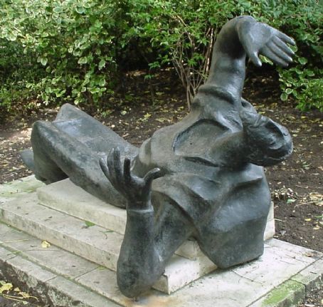 Statue of Thomas Becket, London