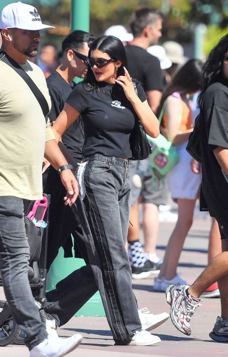 Kylie Jenner – Seen at Disneyland Resort Park in Anaheim