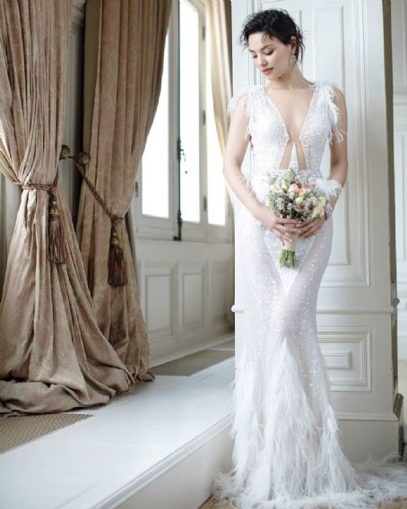 Hazal Filiz Küçükköse - InStyle Weddings Magazine Pictorial [Turkey] (May 2017)