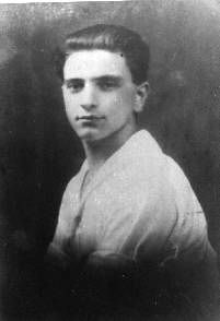 Shimshon Holzman