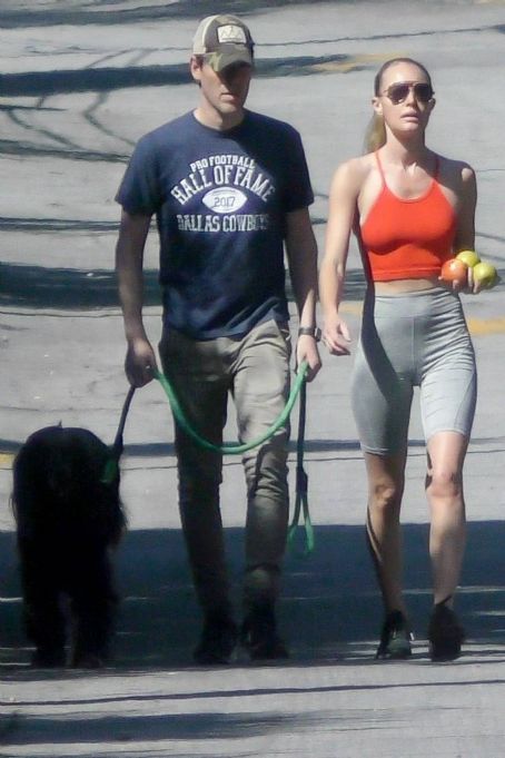 Kate Bosworth – Walk with her husband Micheal Polish in LA