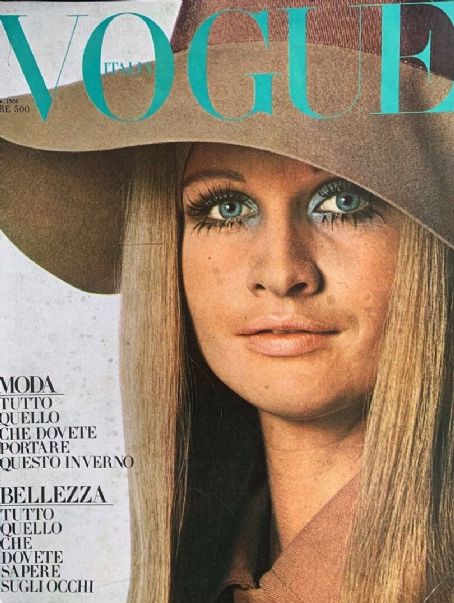 Françoise Rubartelli Vogue Magazine November 1968 Cover Photo Italy