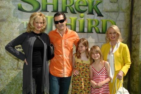 Melanie Griffith & Antonio Banders at Shrek the Third premiere