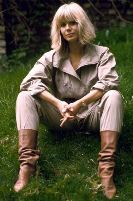 Glynis Barber as Det. Sgt. Harry Makepeace in Dempsey and Makepeace