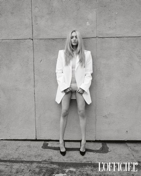 Amanda Seyfried – Cameron McCool for L’Officiel USA (March 2025)