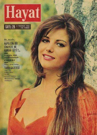 Claudia Cardinale, Hayat Magazine July 1962 Cover Photo - Turkey