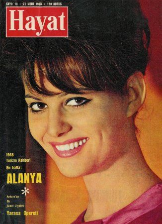 Claudia Cardinale, Hayat Magazine March 1968 Cover Photo - Turkey