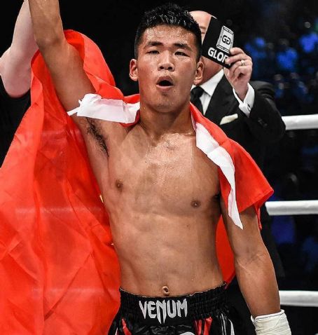 Chenglong Zhang (kickboxer)