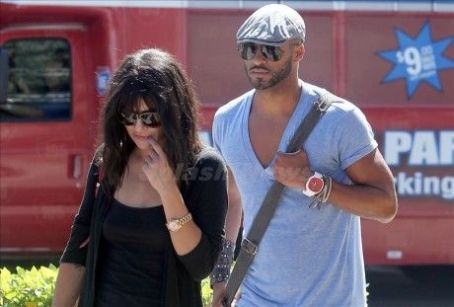 Jessica Szohr and Ricky Whittle
