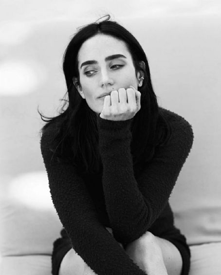 Jennifer Connelly - Elle Magazine Pictorial [France] (2 December 2016