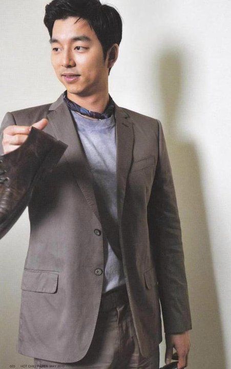 Gong Yoo Photos - Gong Yoo Picture Gallery - FamousFix - Page 6