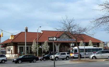 Long Beach station (LIRR)