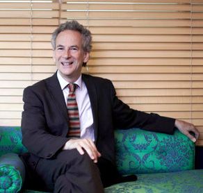 Jonathan Waxman (physician)