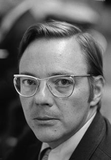 Bruce Morton