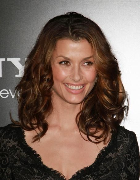 Bridget Moynahan - 'battle: Los Angeles' Premiere At The Regency 