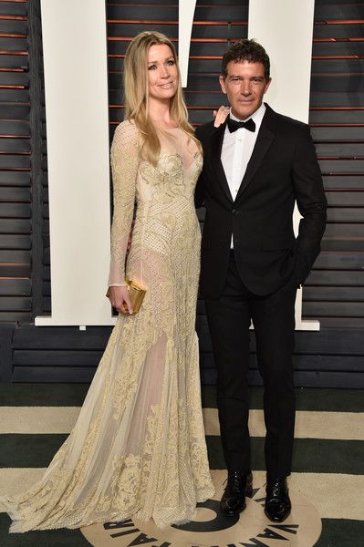 Nicole Kimpel and Antonio Banderas: 2016 Vanity Fair Oscar Party Hosted By Graydon Carter - Arrivals