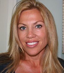 Tracy Hughes-Wolf