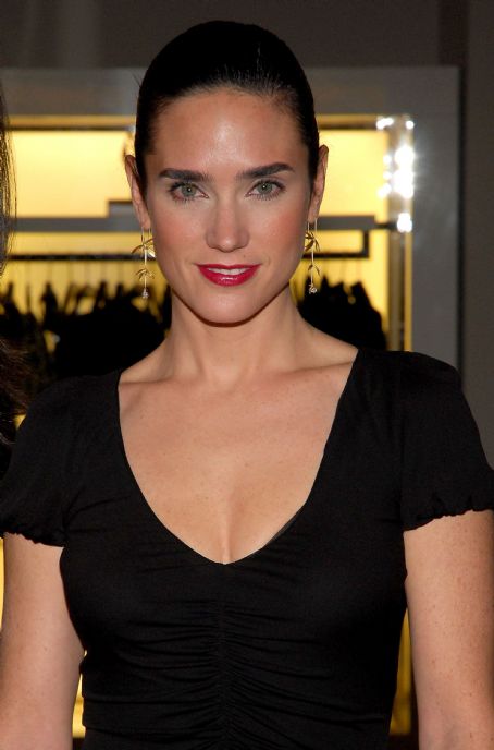 Jennifer Connelly - Gucci's Holiday Campaign To Benefit UNICEF ...