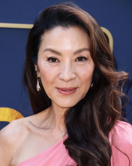 Michelle Yeoh – Gold House’s Inaugural Gold Gala 2022The New Gold Age ...